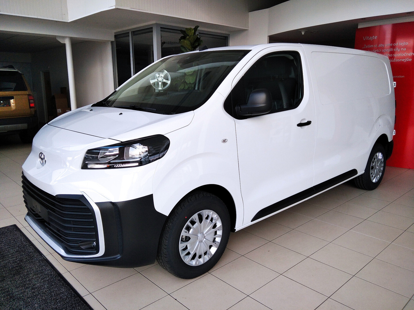 Toyota PROACE