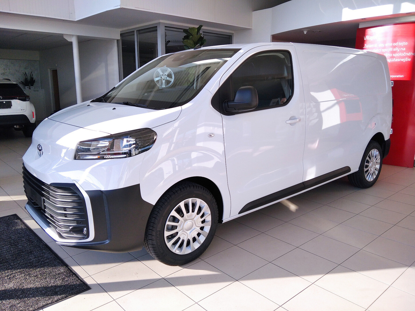 Toyota PROACE