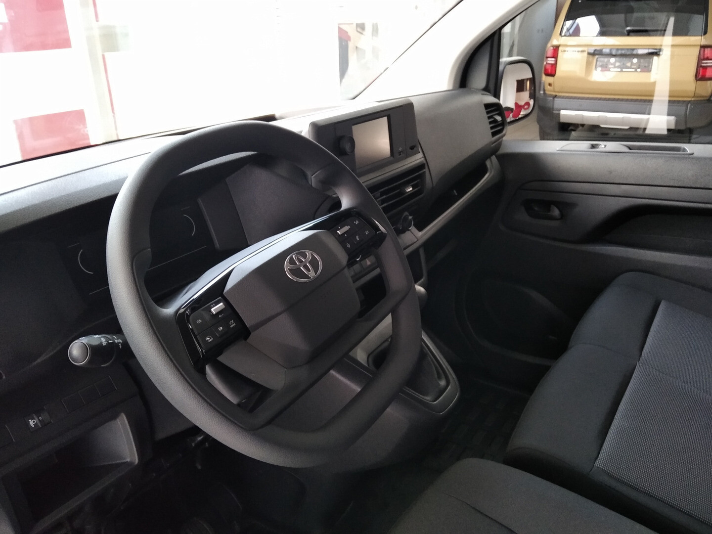 Toyota PROACE